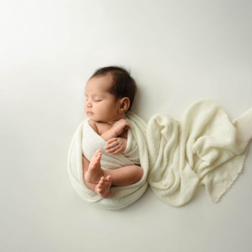 Newborn best baby photo studio in surat