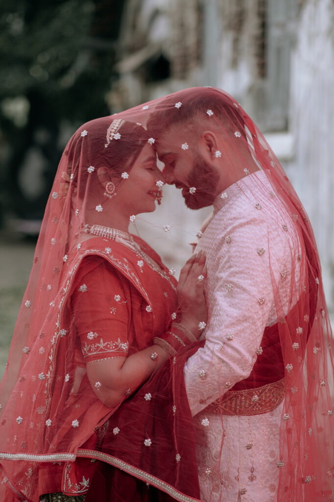 Pre-wedding shoot in Surat with beautiful outdoor locations