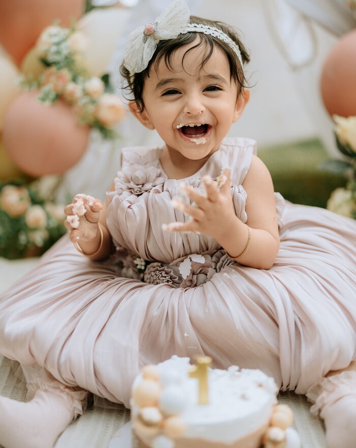 Birthday cake smash mess baby photoshoot in surat